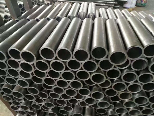 尉氏30CrMo精密无缝钢管